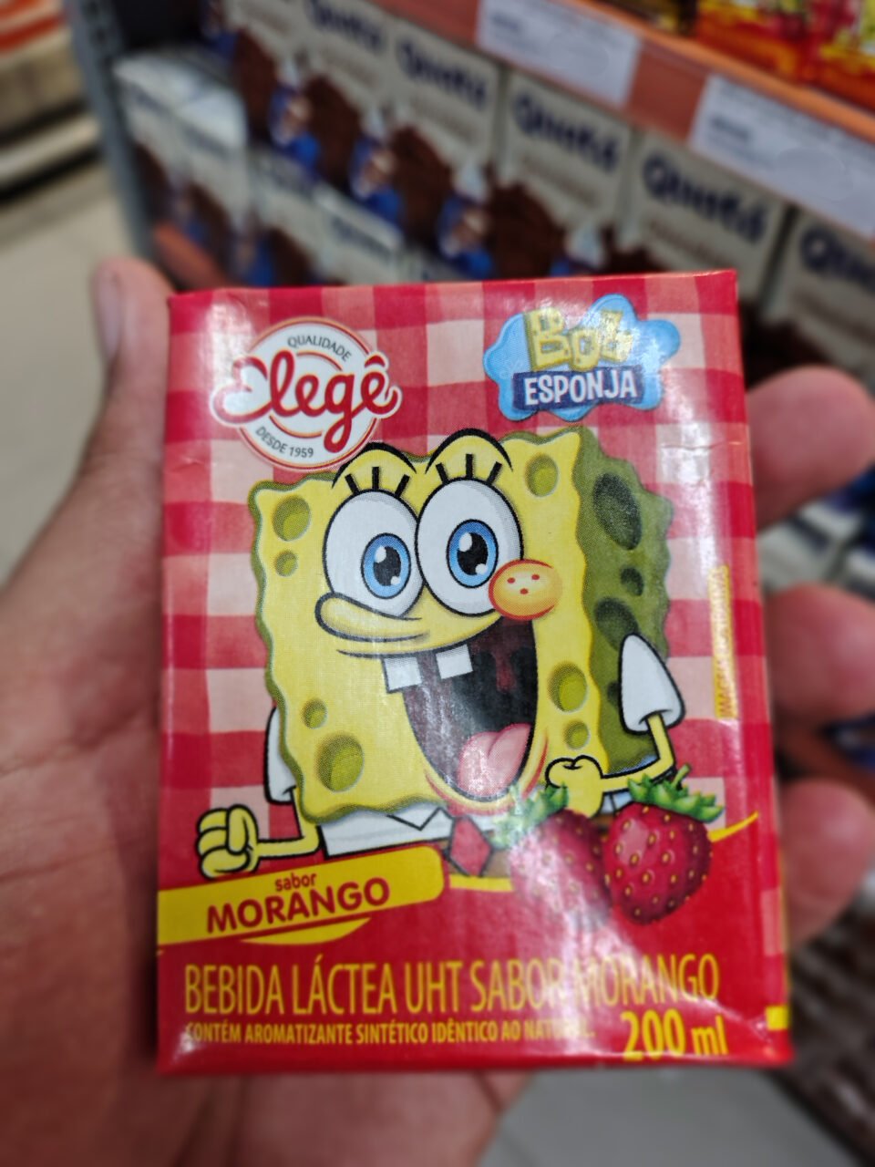 IMG_20260110_153823100_HDR_PORTRAIT Bebida Láctea UHT Bob Esponja Elegê 200ml - Imagem 1